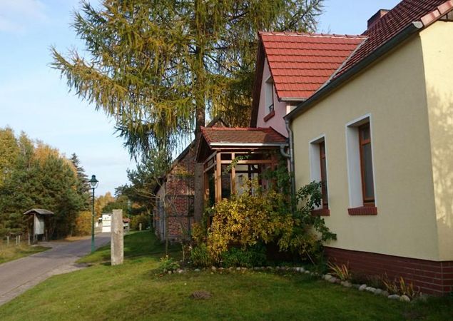 Ferienwohnung-Forsthaus-Außenansicht, Foto: Rolf Birnstein, Lizenz: Rolf Birnstein