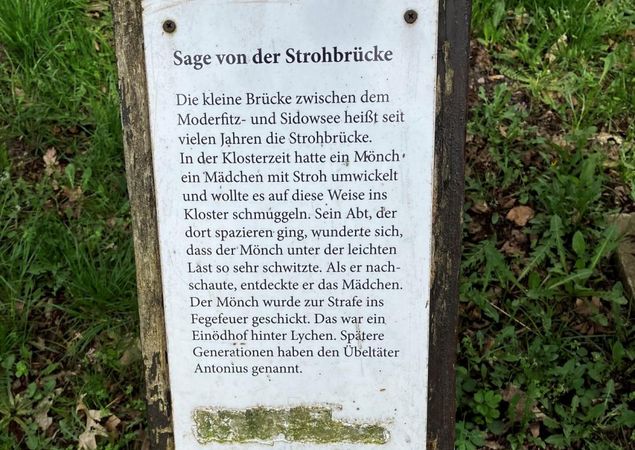 Geschichte zur Sage von der Strohbrücke, Foto: Jörg Bartz, Lizenz: TV Ruppiner Seenland e.V.
