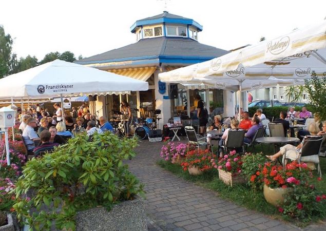 Da Vinci - italienisches Restaurant & Eiscafé, Foto: G. Sifidis, Lizenz: G. Sifidis Da Vinci - italienisches Restaurant & Eiscafé, Foto: G. Sifidis, Lizenz: G. Sifidis