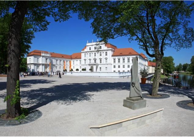 Schloss Oranienburg, Foto: Tourismusverband Ruppiner Seenland e.V., Lizenz: Tourismusverband Ruppiner Seenland e.V. Schloss Oranienburg, Foto: Tourismusverband Ruppiner Seenland e.V., Lizenz: Tourismusverband Ruppiner Seenland e.V.