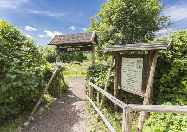 Klosterkräutergarten Himmelpfort, Foto: Steffen Lehmann, Lizenz: TMB Klosterkräutergarten Himmelpfort, Foto: Steffen Lehmann, Lizenz: TMB