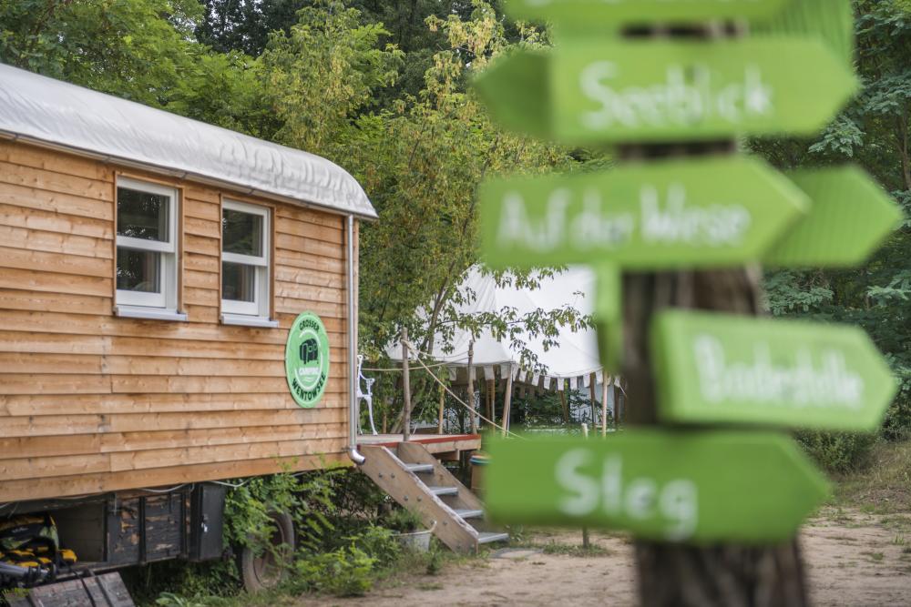 Campingplatz am Großen Wentowsee, Anmeldung, Foto: Susanne Wernicke, Foto und Desing Zehdenick, Lizenz: Christiane Erdmann Campingplatz am Großen Wentowsee, Anmeldung, Foto: Susanne Wernicke, Foto und Desing Zehdenick, Lizenz: Christiane Erdmann
