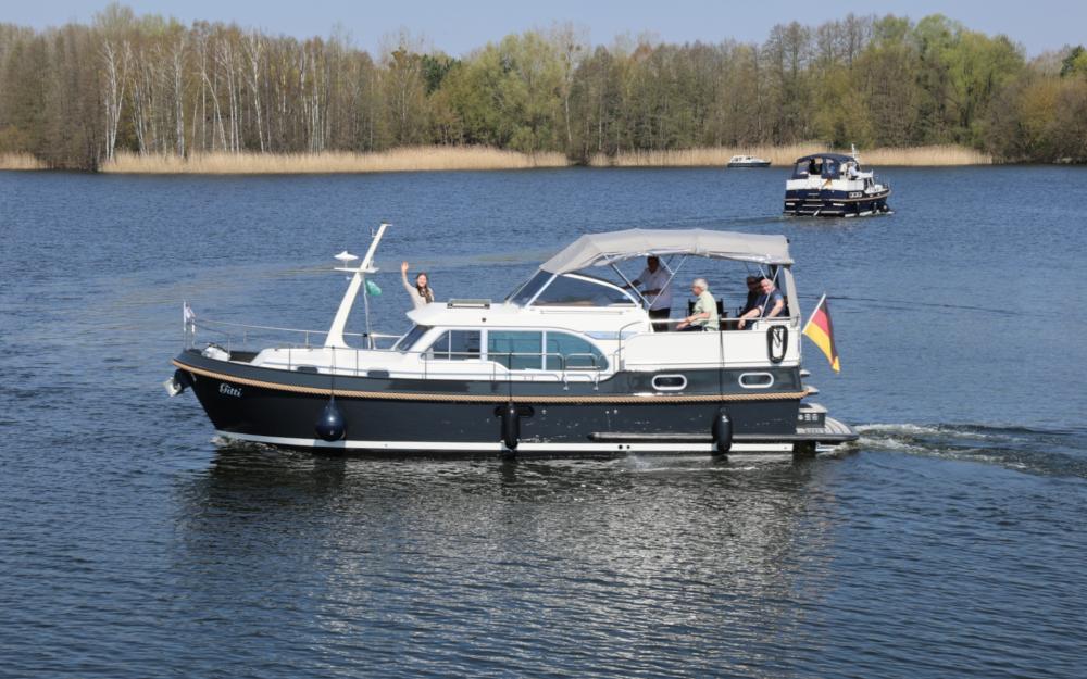 Marina Zehdenick am Prerauer Stich, Foto: Uwe Halling, Lizenz: EastWest Marina Zehdenick am Prerauer Stich, Foto: Uwe Halling, Lizenz: EastWest