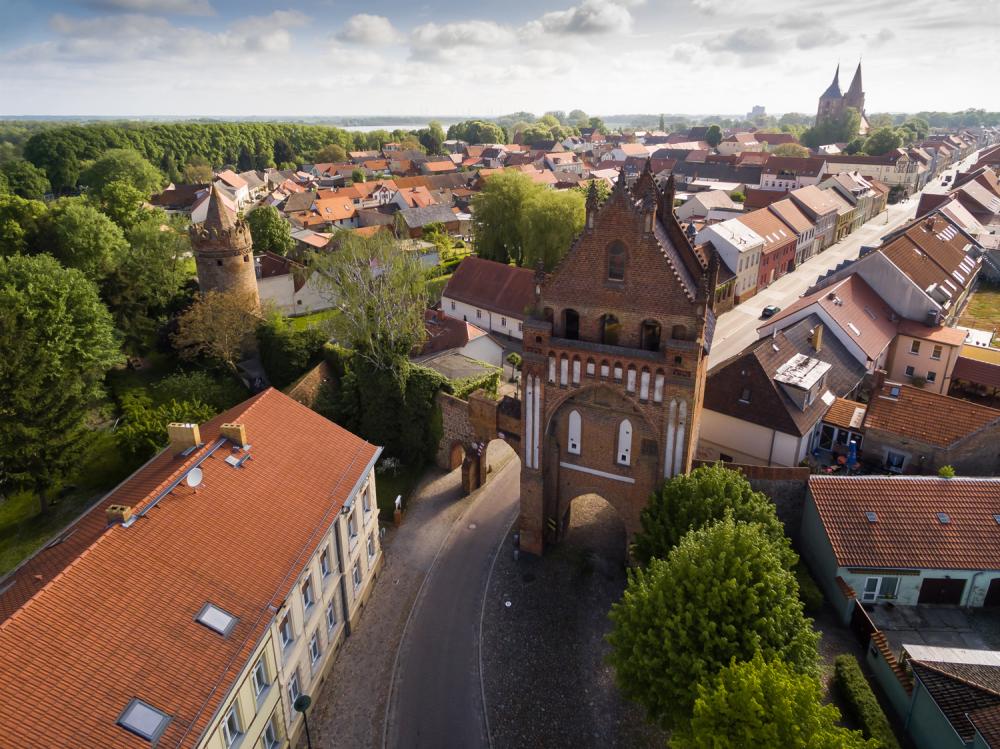Stadtmauer Gransee mit Ruppiner Tor Stadtmauer Gransee mit Ruppiner Tor