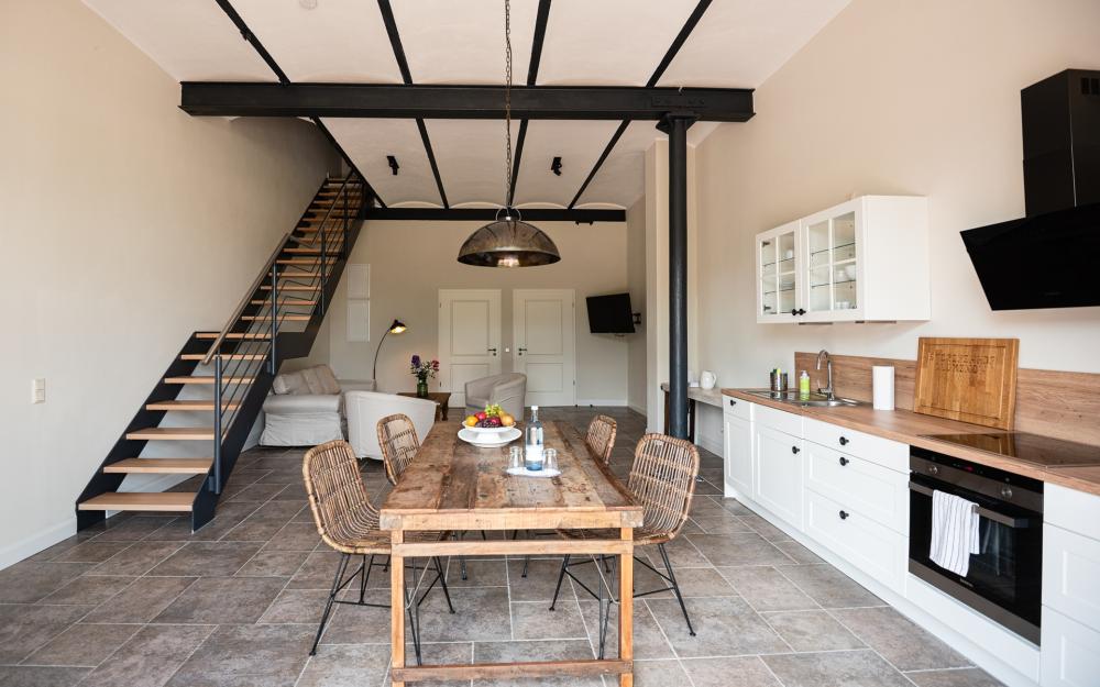 Storchenhof Blumenow - Ferienwohnung Lychen Küche, Foto: Bryan Reinhard, Lizenz: Storchenhof Blumenow GbR Storchenhof Blumenow - Ferienwohnung Lychen Küche, Foto: Bryan Reinhard, Lizenz: Storchenhof Blumenow GbR