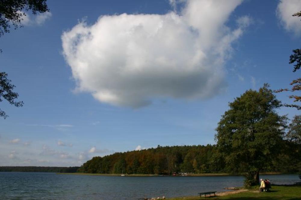 Der Stechlinsee, Foto: Tourismusverband Ruppiner Seenland Der Stechlinsee, Foto: Tourismusverband Ruppiner Seenland